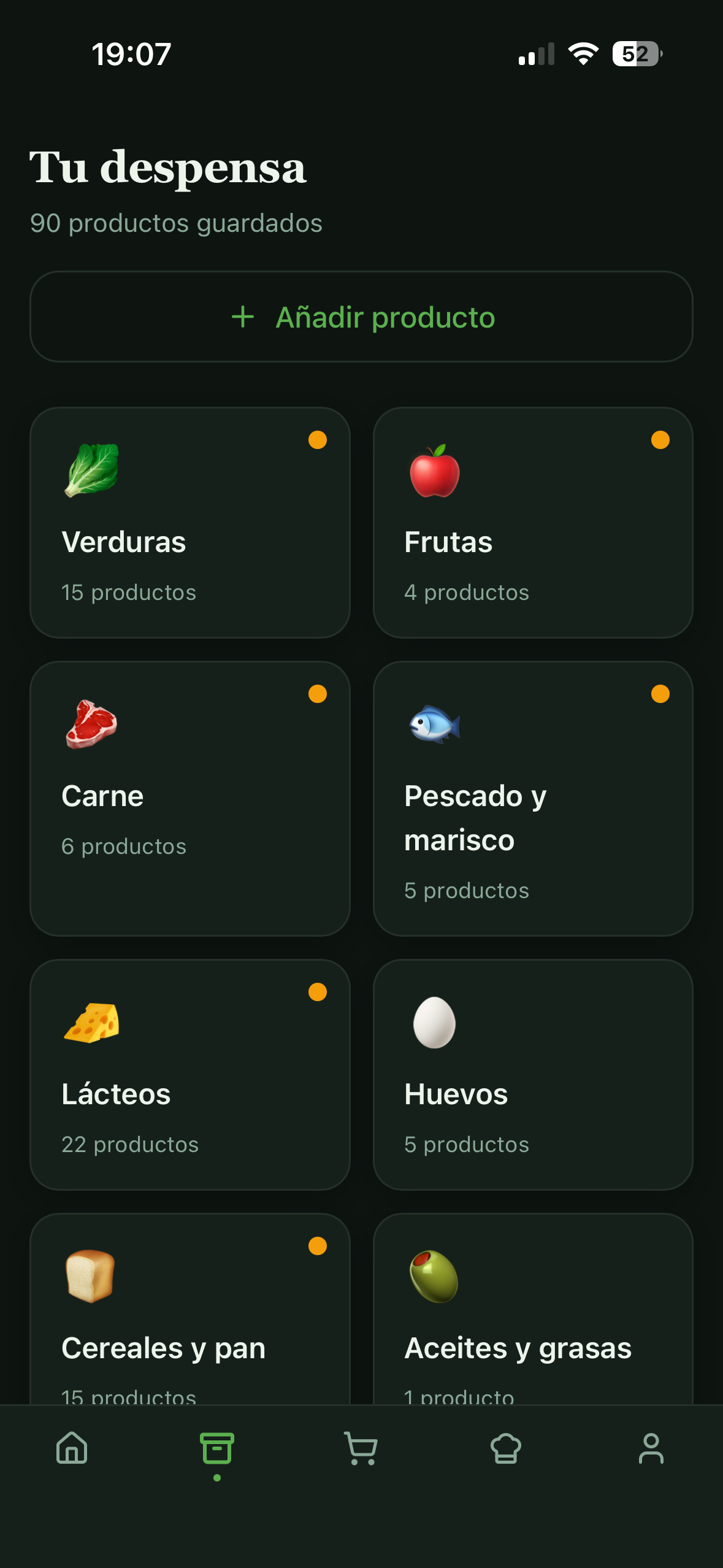 Despensa de RezPensa organizada por categorías con semáforo de frescura.